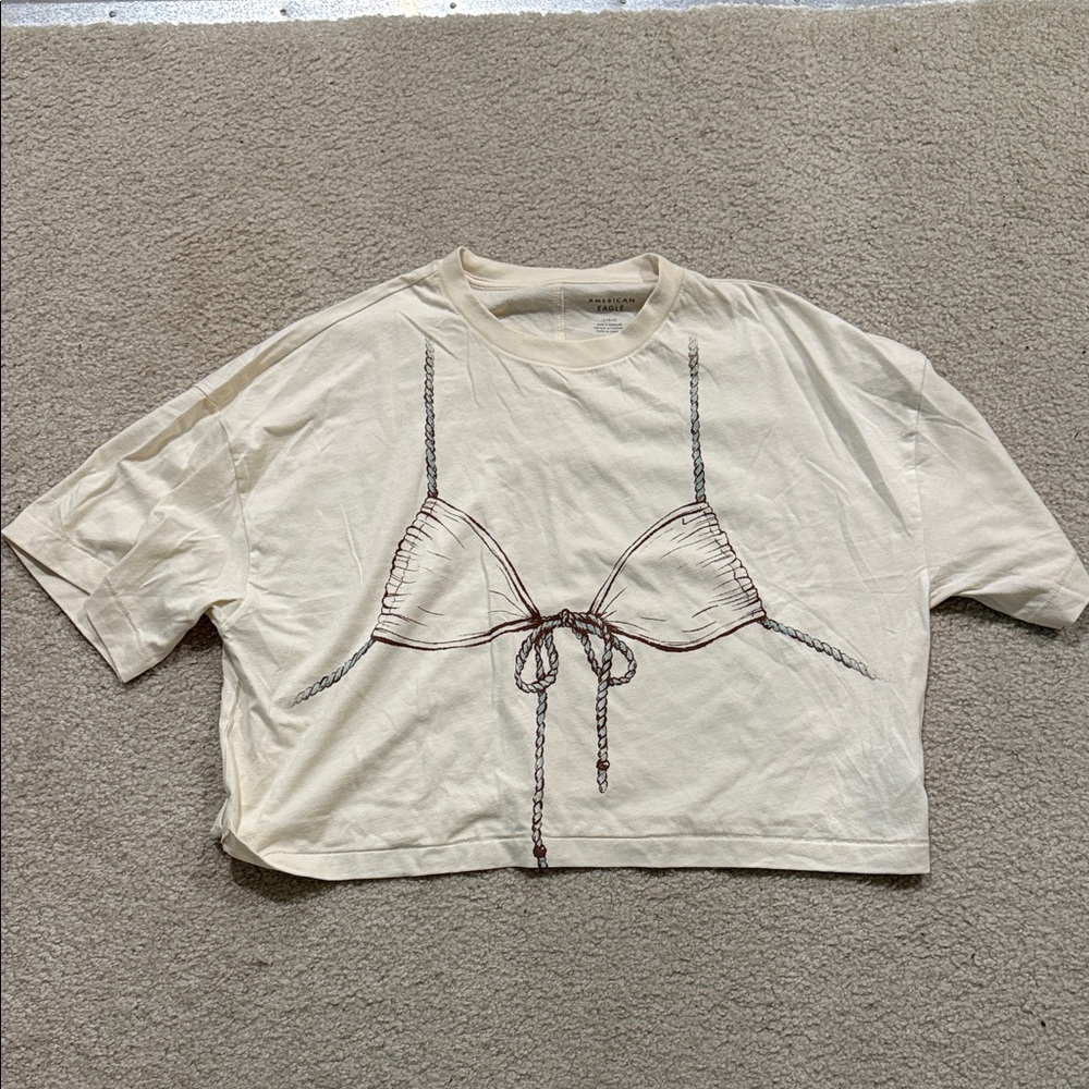 American Eagle Cream Graphic Crop Top
